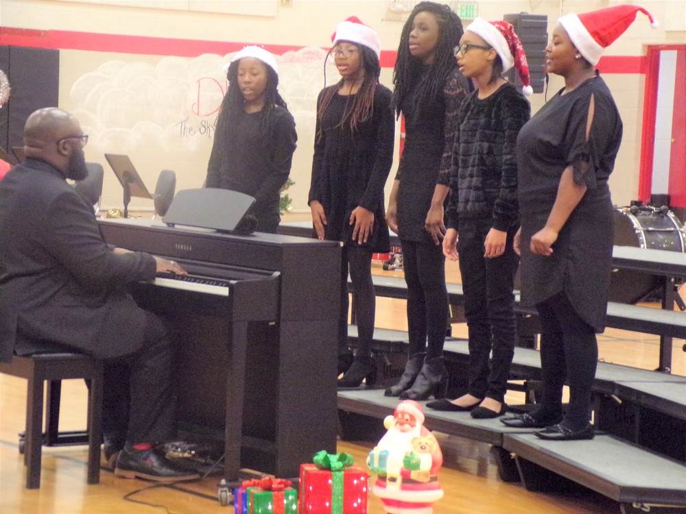 EVENING WITH THE ARTS: CHRISTMAS AROUND THE WORLD