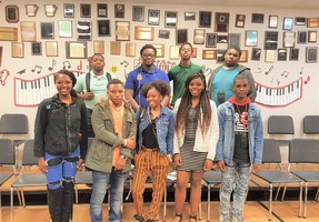DOLLARWAY CHAMBER CHOIR COMPETES